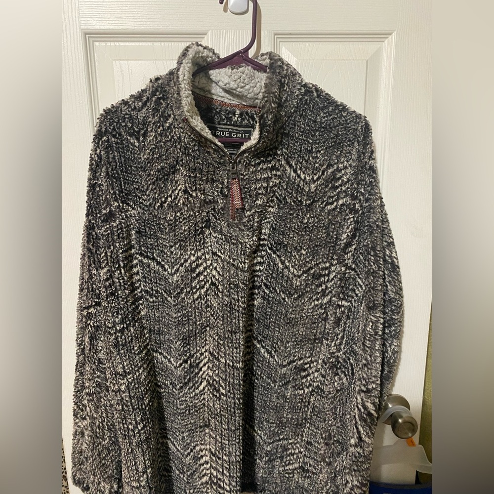 Mens true grit fleece pullover